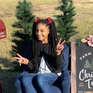 Meet your Posher, Maycee